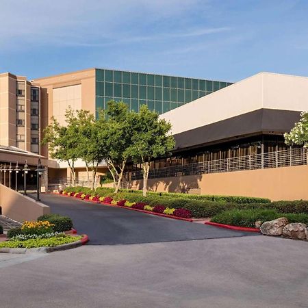 Sonesta Hotel Houston Iah Airport Exterior foto